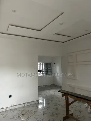 2bdrm Block of Flats in Mercy Land, Obio-Akpor for rent