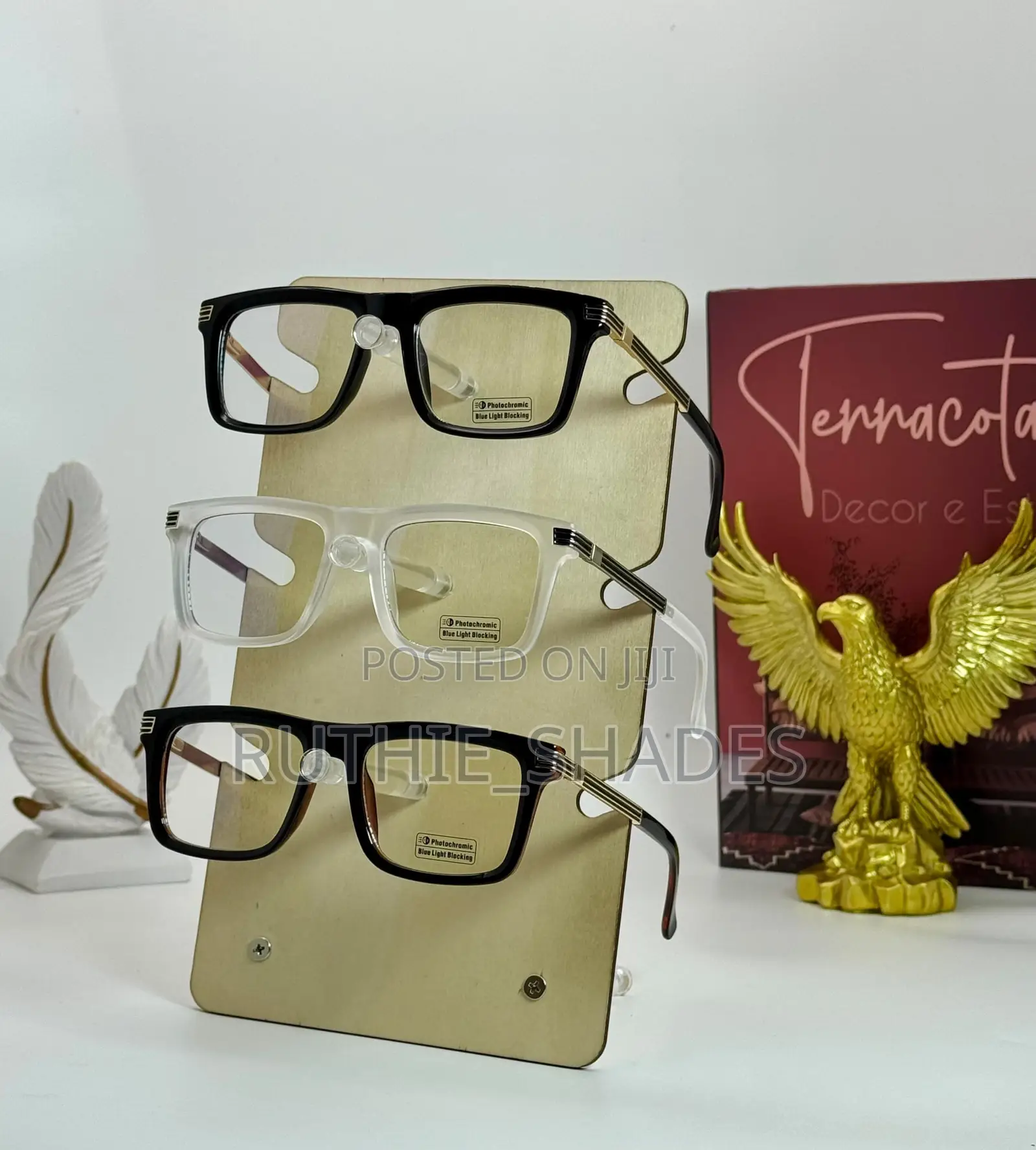 Photochromic Gucci Glasses