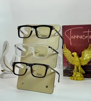 Photochromic Gucci Glasses
