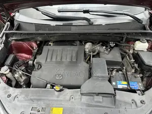 Toyota Highlander XLE 4dr SUV (3.5L 6cyl 6A) 2015 Burgundy