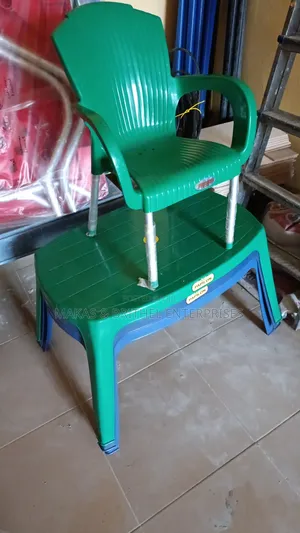 Toddlers Reading Table