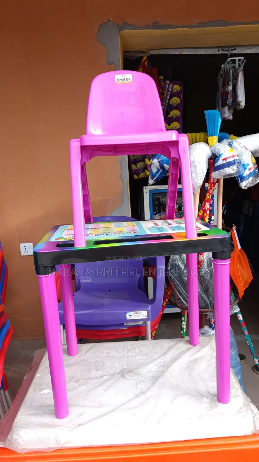Toddlers Reading Table