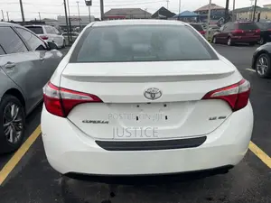 Toyota Corolla LE Eco 4dr Sedan (1.8L 4cyl CVT) 2014 White