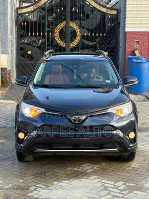 Toyota RAV4 Limited 4dr SUV AWD (2.5L 4cyl 6A) 2018 Blue