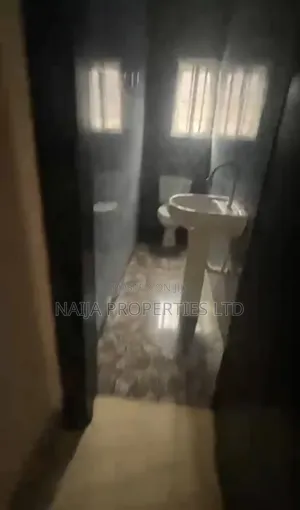 2bdrm Apartment in Osapa London for rent
