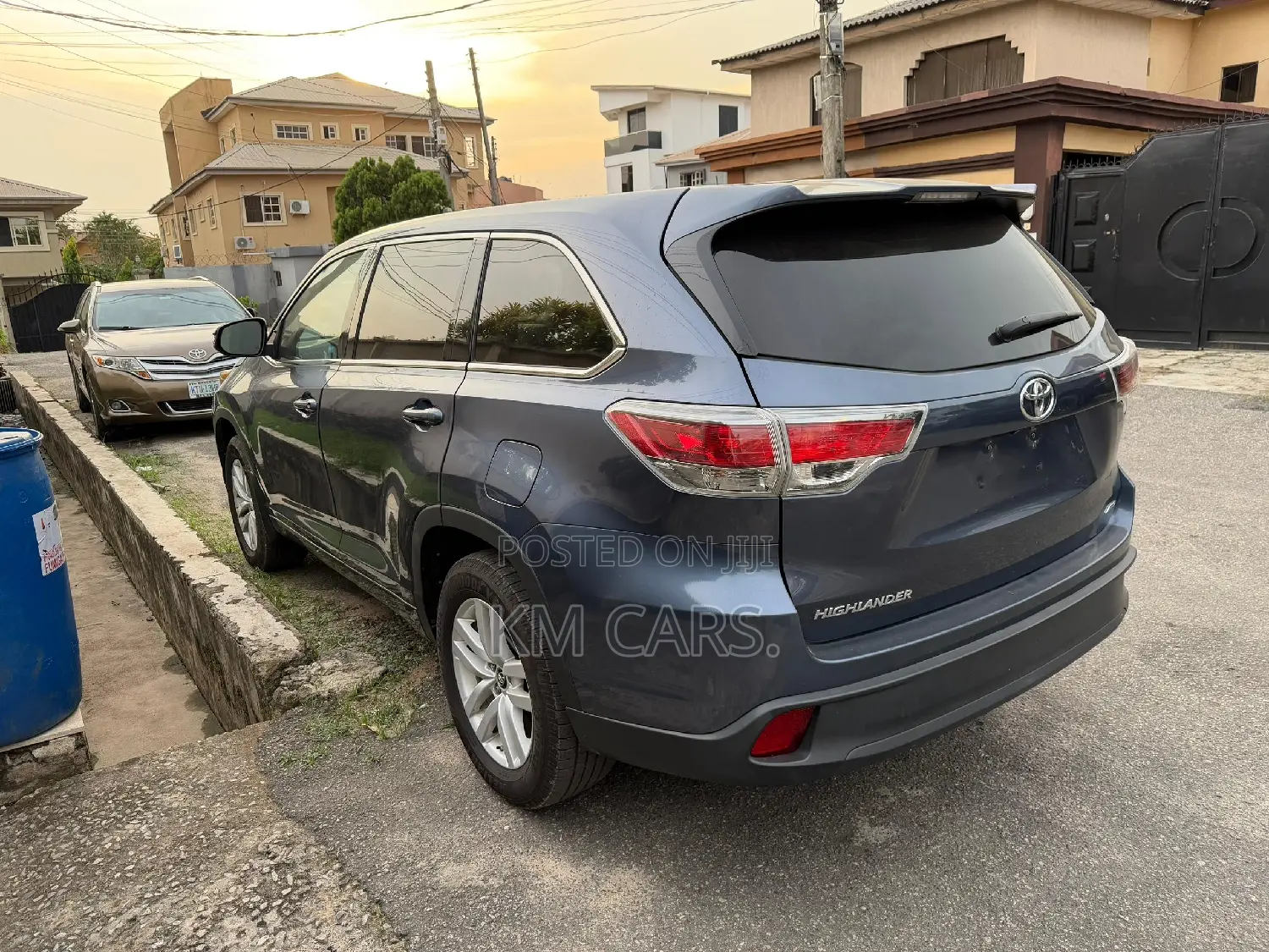 Toyota Highlander 2015 Blue