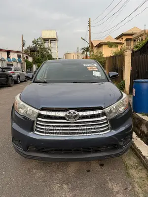 Toyota Highlander 2015 Blue