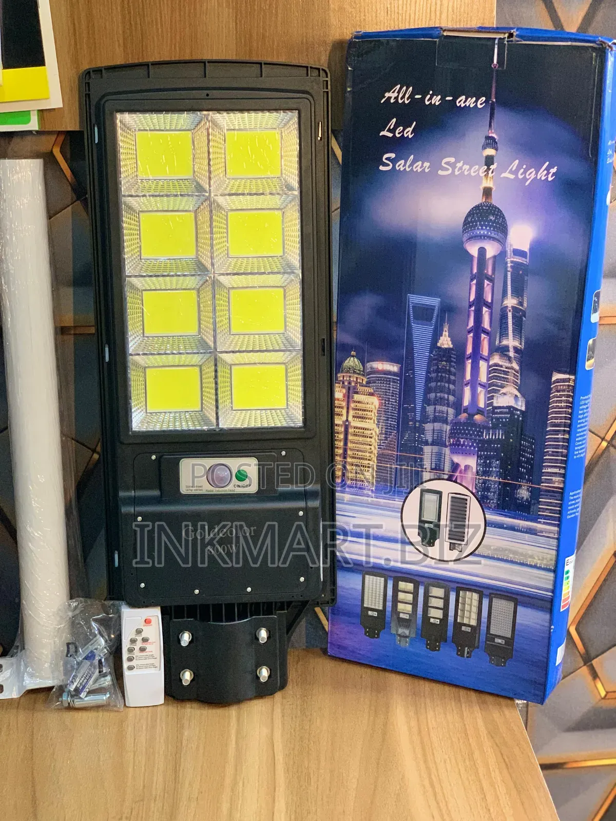 Solar Streetlight 800w 8eyes Aio Led Intelligent