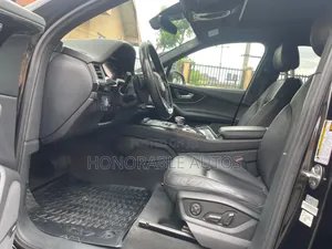Audi Q7 2018 Black