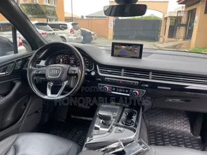 Audi Q7 2018 Black