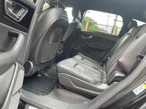 Audi Q7 2018 Black