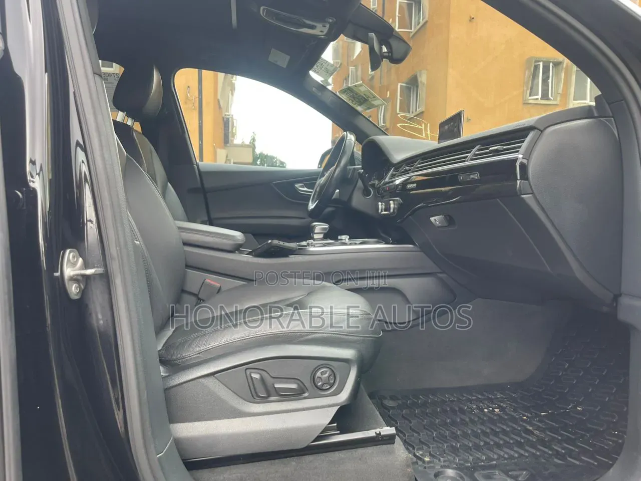Audi Q7 2018 Black