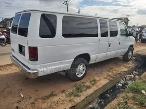 Ford E350 2007 White
