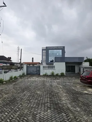 Prime Commercial Property Directly on Lekki Epe Expressway