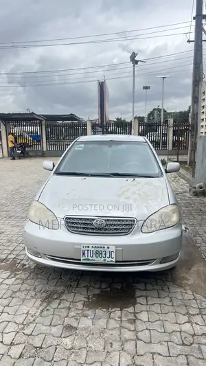 Toyota Corolla Altis 2004 Silver