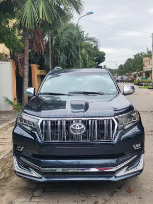 Toyota Land Cruiser Prado 2018 Blue