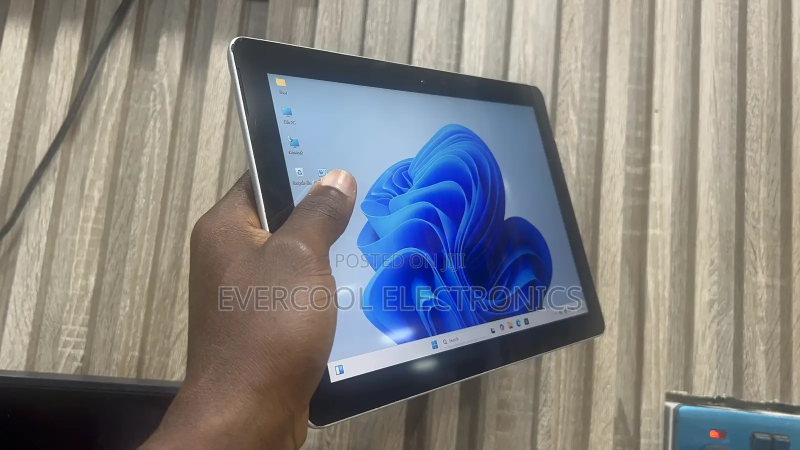 Laptop Microsoft Surface Go 4GB Intel Pentium SSD 60GB