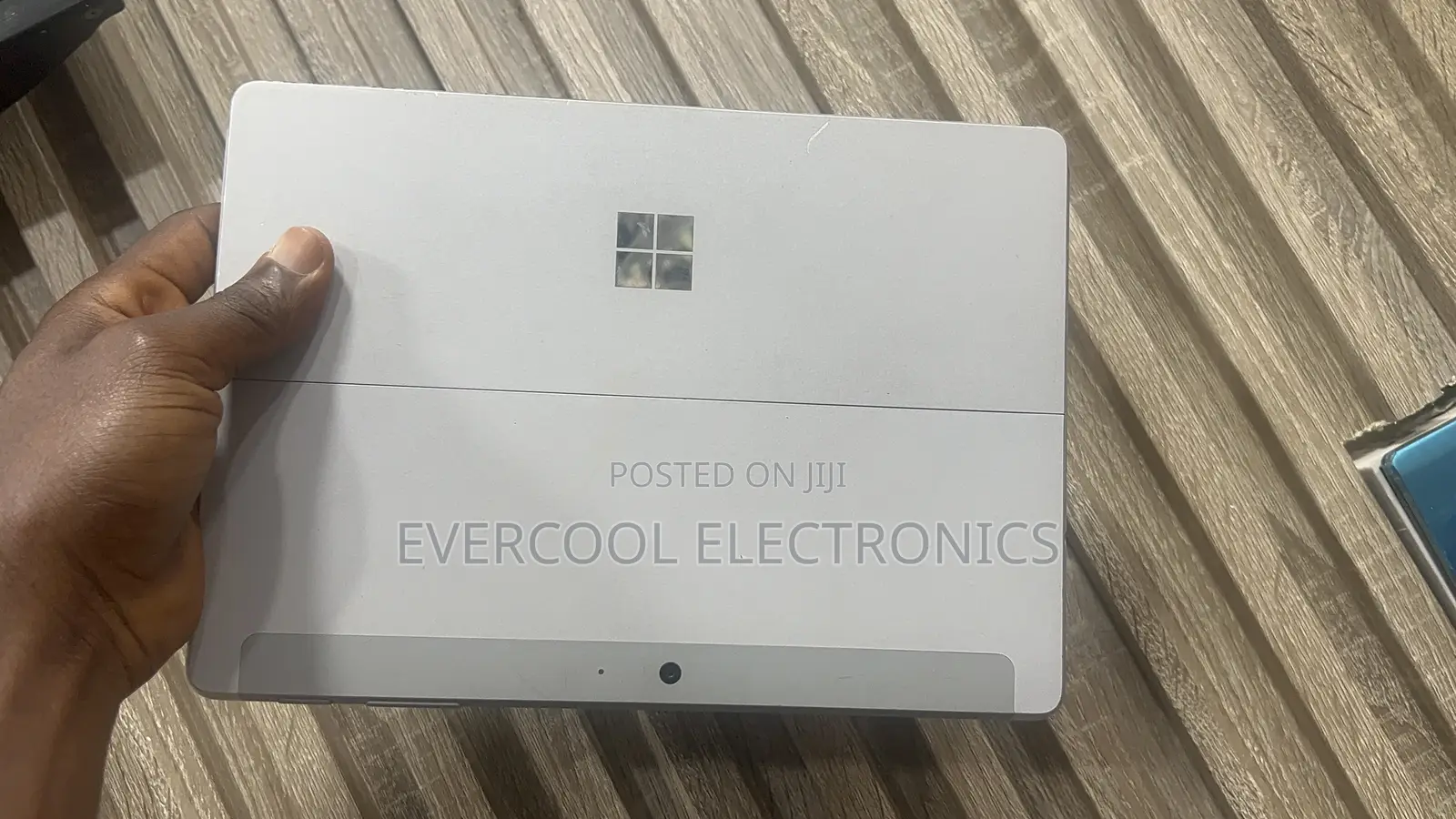 Laptop Microsoft Surface Go 4GB Intel Pentium SSD 60GB