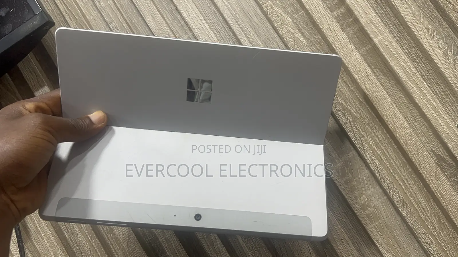 Laptop Microsoft Surface Go 4GB Intel Pentium SSD 60GB