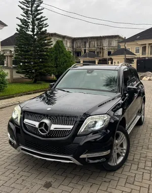 Mercedes-Benz GLK-Class 2014 Black