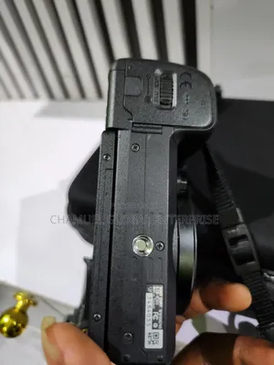 Sony A6300