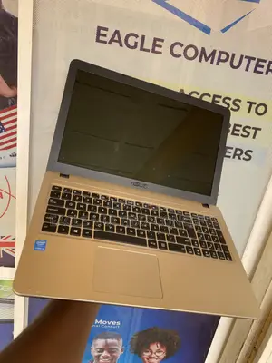Laptop Asus A555LA 4GB Intel Core i3 SSD 128GB