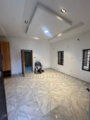 1bdrm Shared Apartment in Just 1Big Room., Chevron for rent