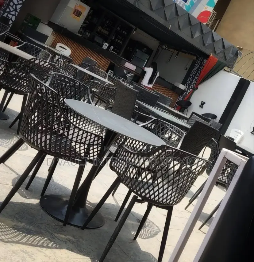 4 Seater Restaurant Set.