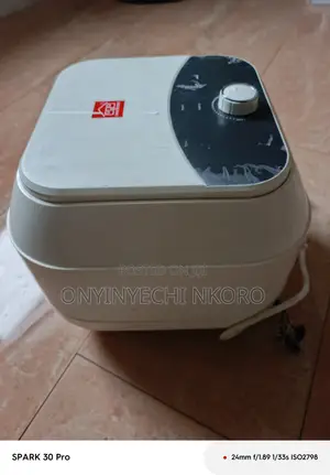 Distress Sale: Few Months Neatly Used 10litre Water Heater