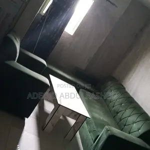 L Shaped Chair With Single Sitter
