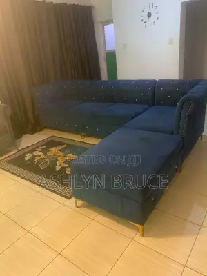 Luxury Blue L-Shaped Sectional Sofa – Modern Stylish
