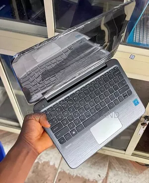 Laptop HP Stream Notebook 4GB Intel Celeron SSD 128GB
