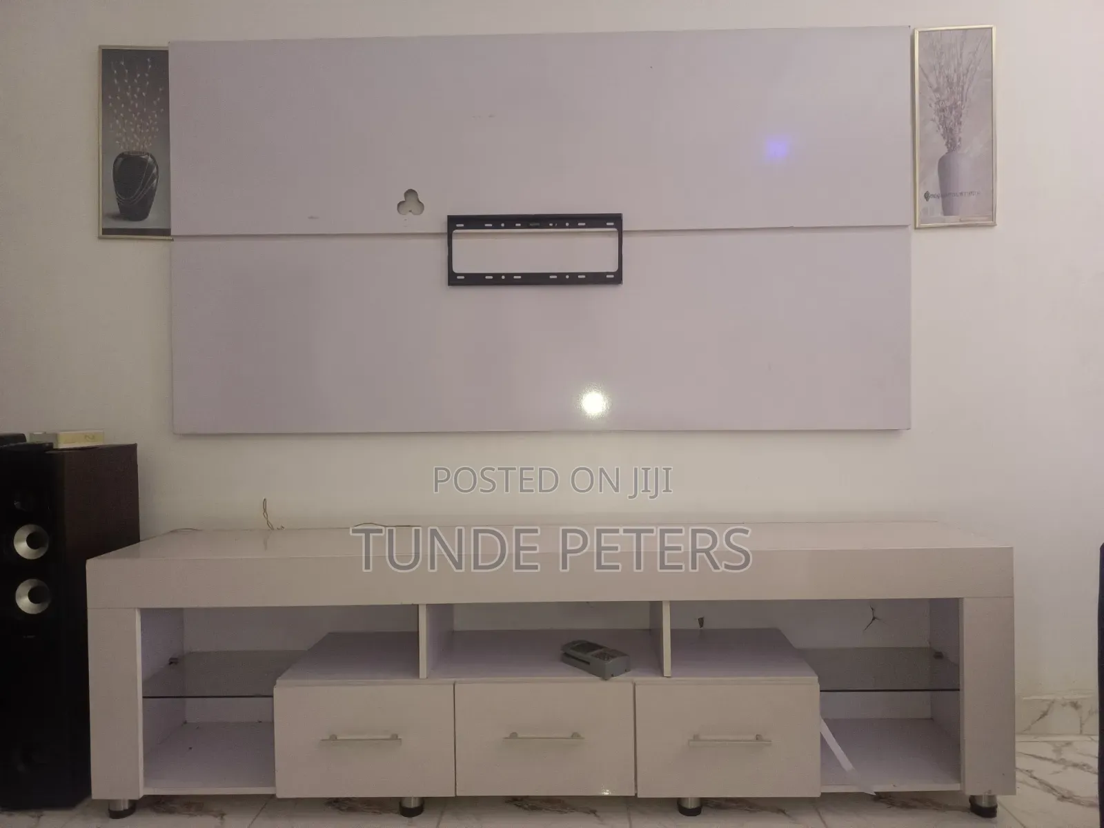 TV Console