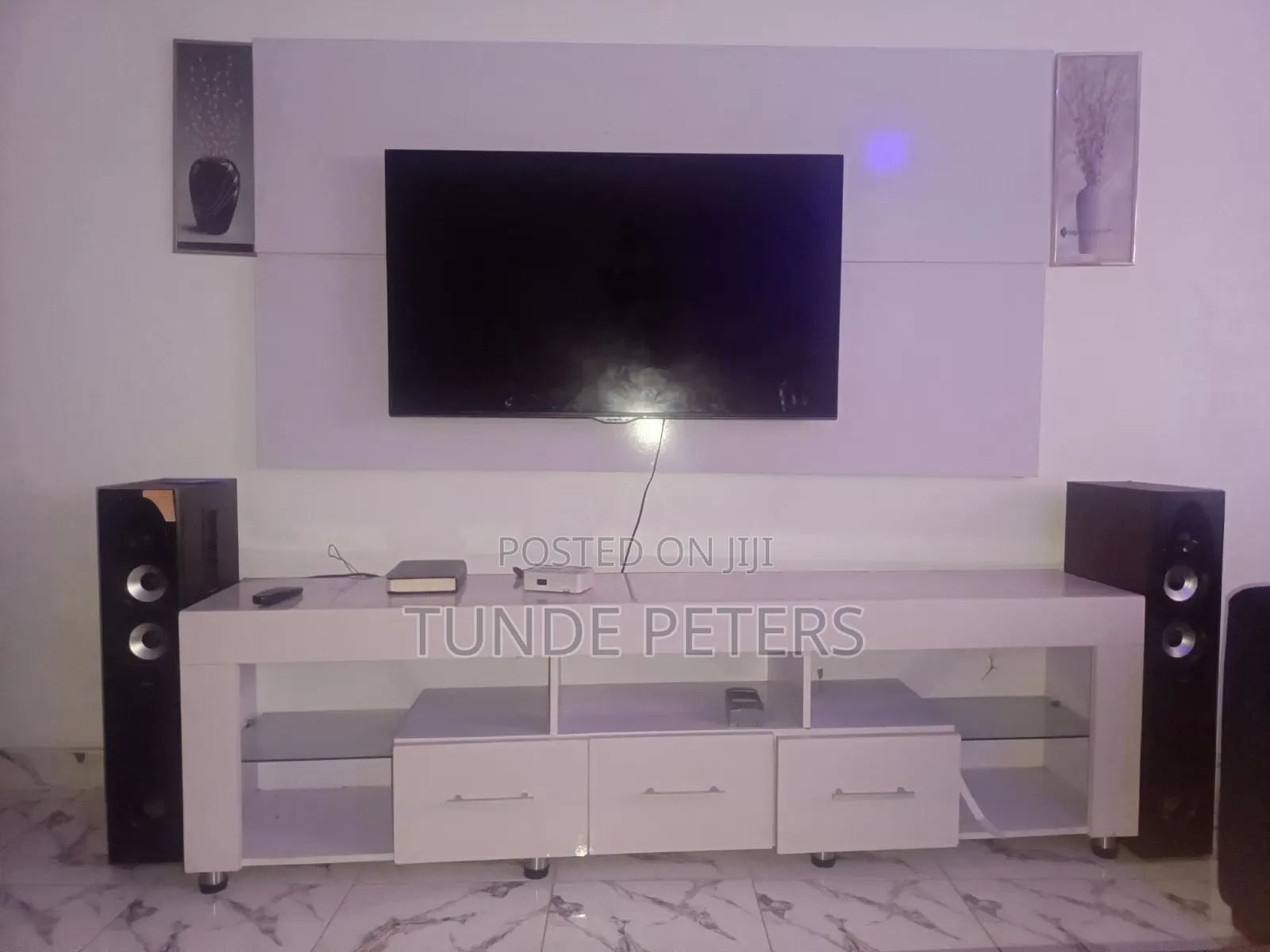 TV Console