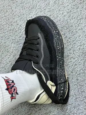 Quality Chunks Sneakers