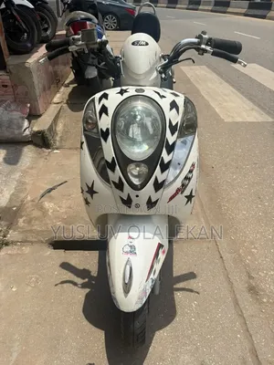 SYM Symnh 2016 White