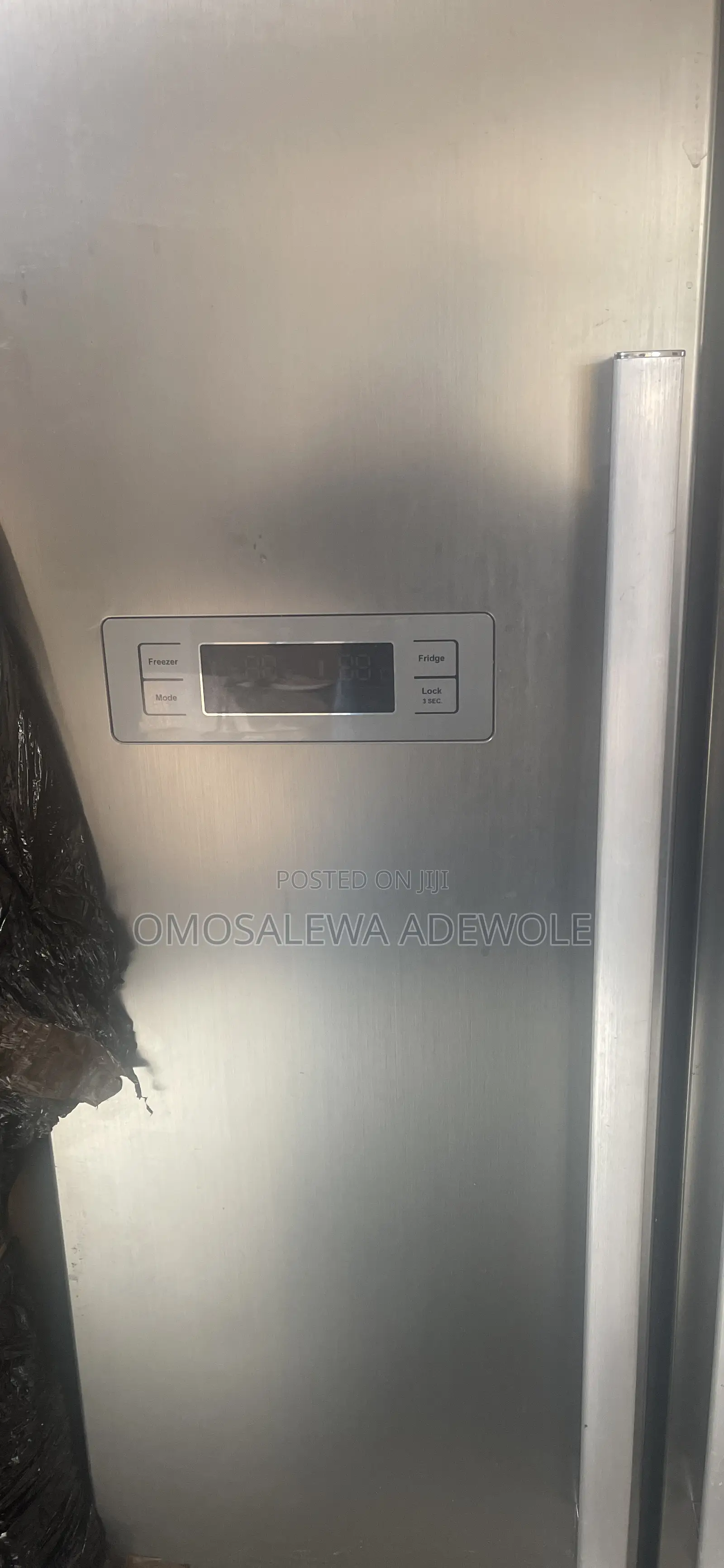 Refridgerator