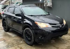 Toyota RAV4 LE 4dr SUV AWD (2.5L 4cyl 6A) 2015 Black