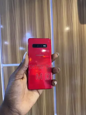 New Samsung Galaxy S10 128 GB Red