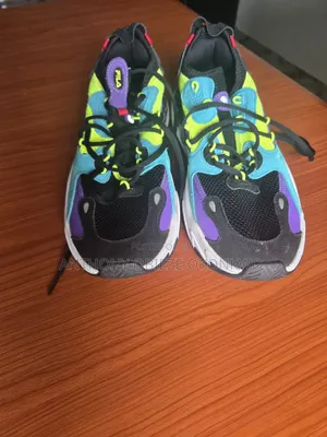 Fila V94m Sneakers