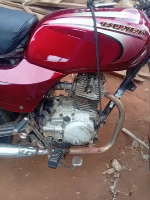 Bajaj Boxer 2024 Red