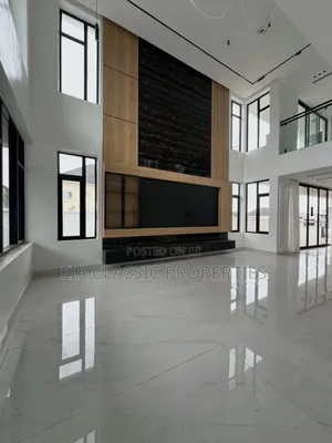 5bdrm Duplex in Apo for sale