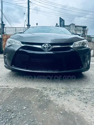 Toyota Camry SE 4dr Sedan (2.5L 4cyl 6A) 2017 Gray