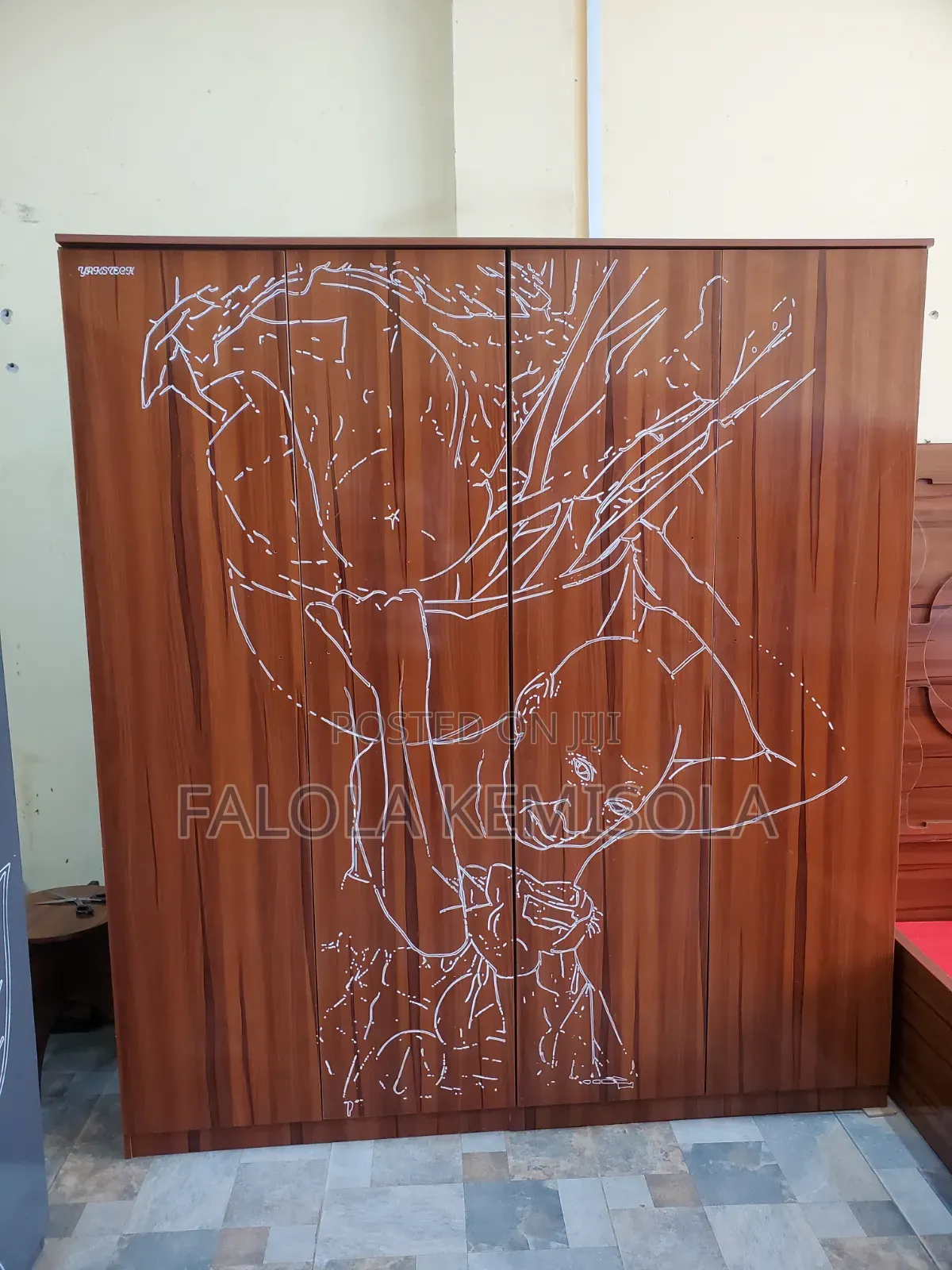 Wardrobe With 2 Drawers