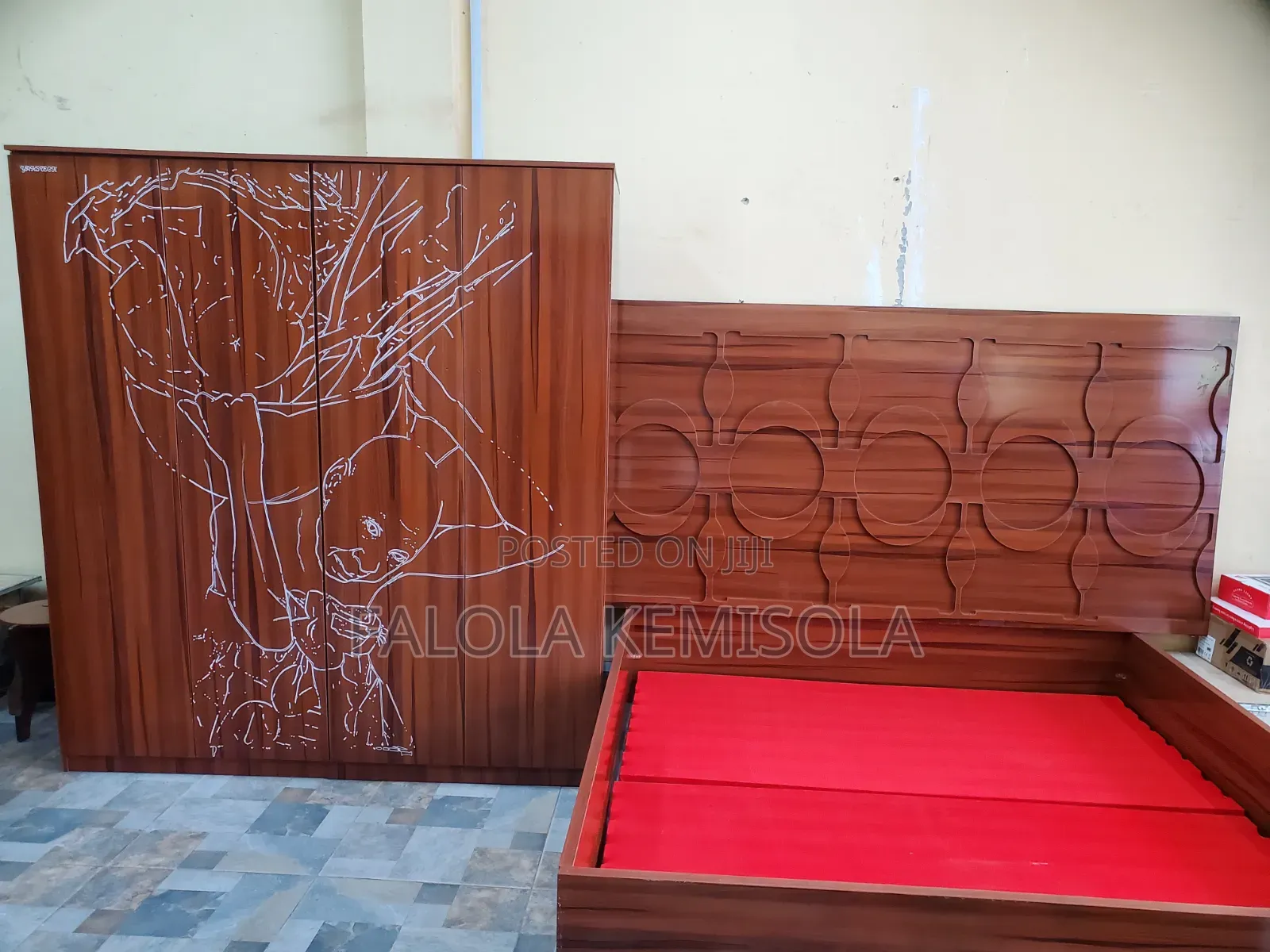 Wardrobe With 2 Drawers