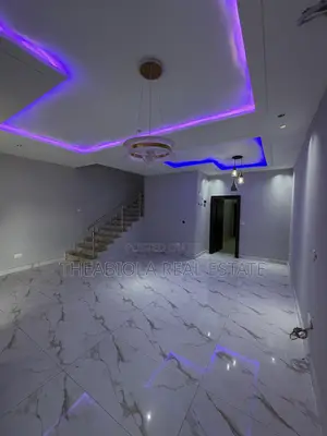 5bdrm Duplex in Durumi 1, Abuja for rent