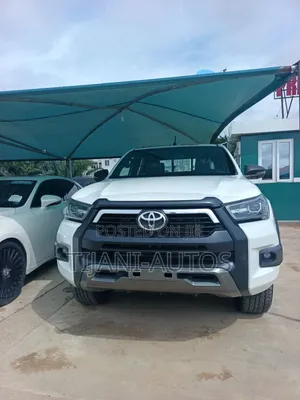 New Toyota Hilux 2026 White