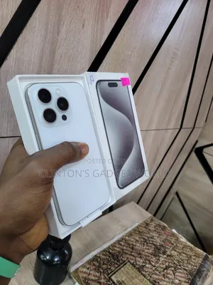 Apple iPhone 15 Pro 128 GB Silver