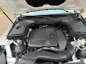 Mercedes-Benz GLC-Class 2021 White