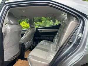 Toyota Corolla 2017 Gray